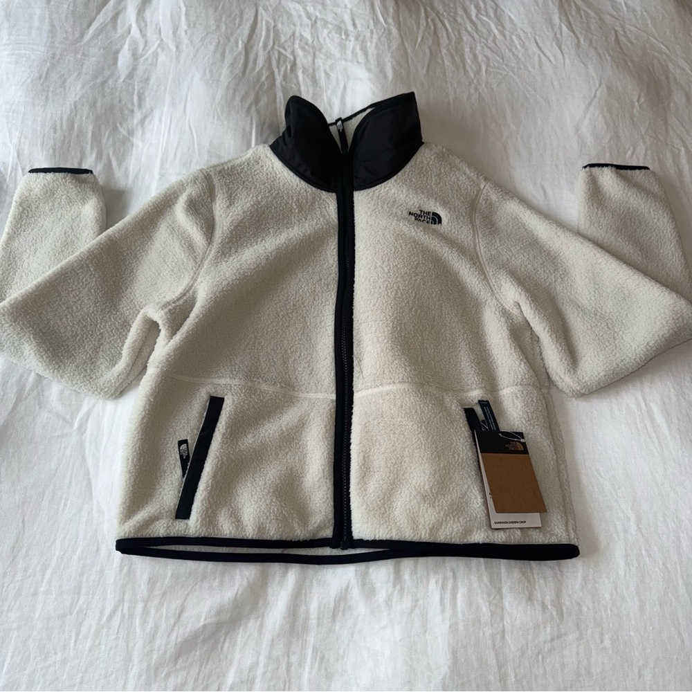 NWT. The North Face Dunraven Sherpa Jacket. Size Medium. Vintage White - Picture 2 of 5